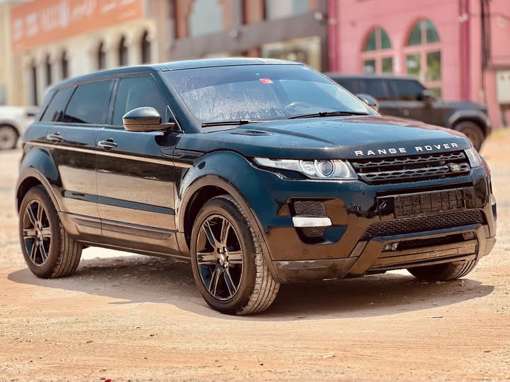 لاند روفر رينج روفر إيفوك 2015