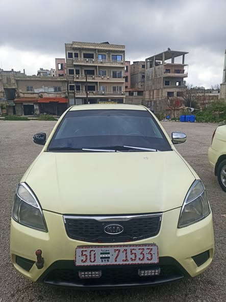 كيا ريو 2011 - صورة 4