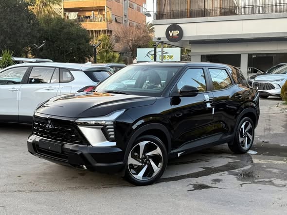 ميتسوبيشي أوتلاندر سبورت 2026 - صورة 4