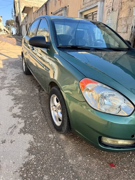 هيونداي فيرنا 2006 - صورة 3