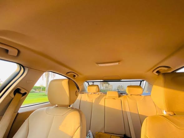 بي ام دبليو 320 2012 - صورة 4