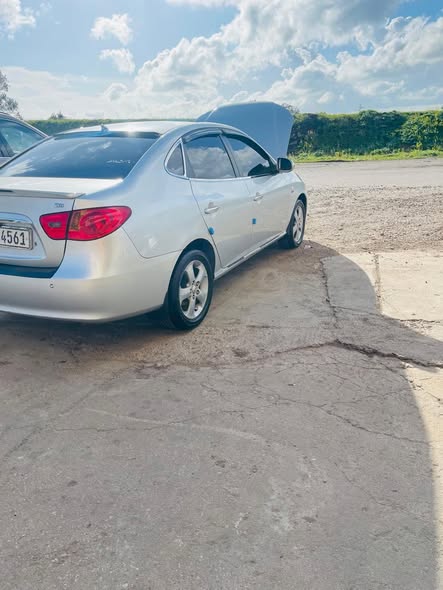 هيونداي افانتي 2008 - صورة 3