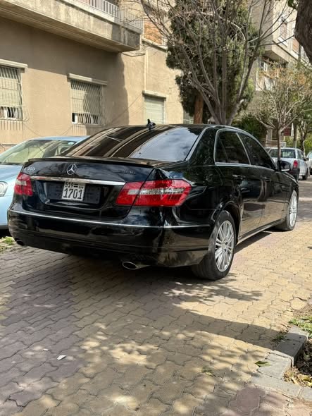 مرسيدس E300 2012