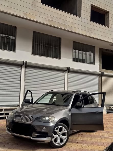 بي ام دبليو اكس 5 2007 - صورة 1