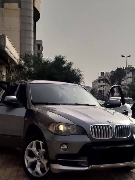 بي ام دبليو اكس 5 2007 - صورة 4