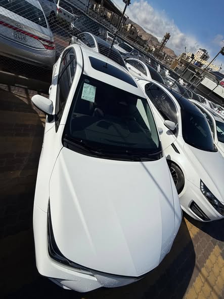 تويوتا كورولا 2023 - صورة 4