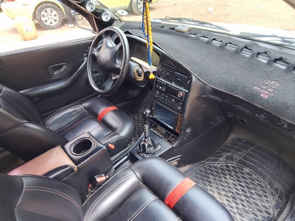 بيجو 405 1993 - صورة 3