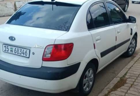 كيا ريو 2010 - صورة 4