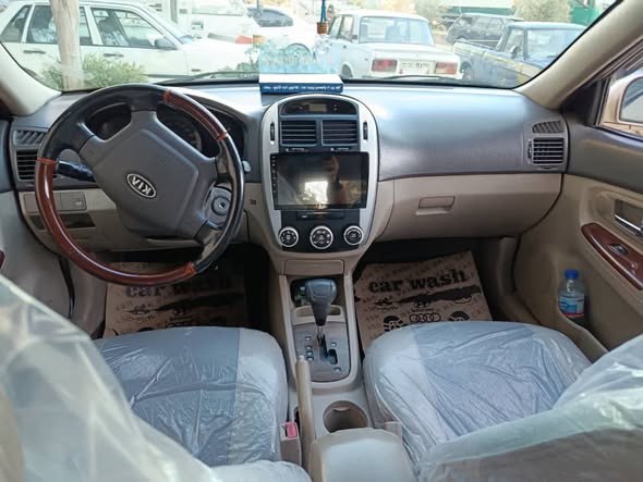 كيا سيراتو 2009 - صورة 4