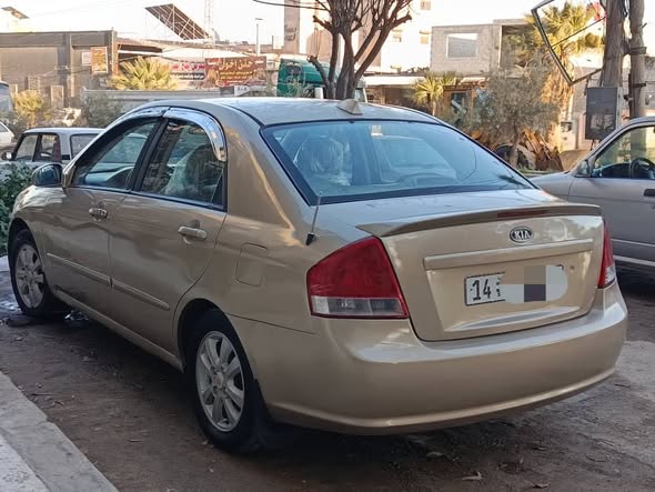 كيا سيراتو 2009 - صورة 5