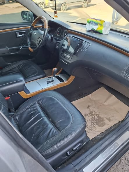 هونداي ازيرا 2006 - صورة 3