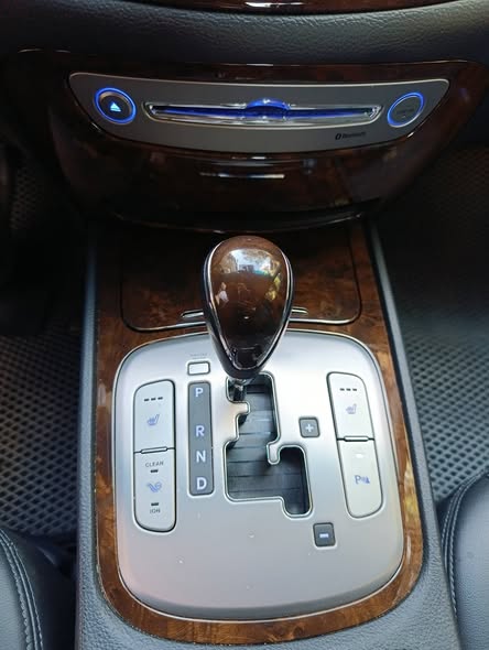 هيونداي جينسس 2010 - صورة 5