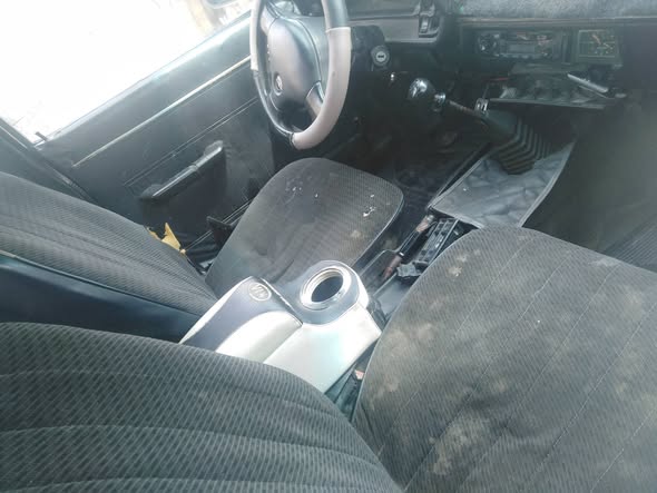 أوبل أسكونا 1976 - صورة 2