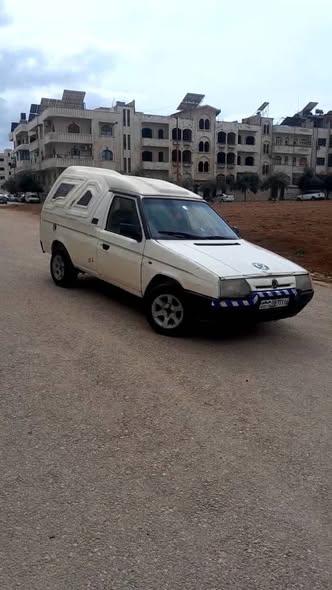 سكودا كرت 1995 - صورة 2