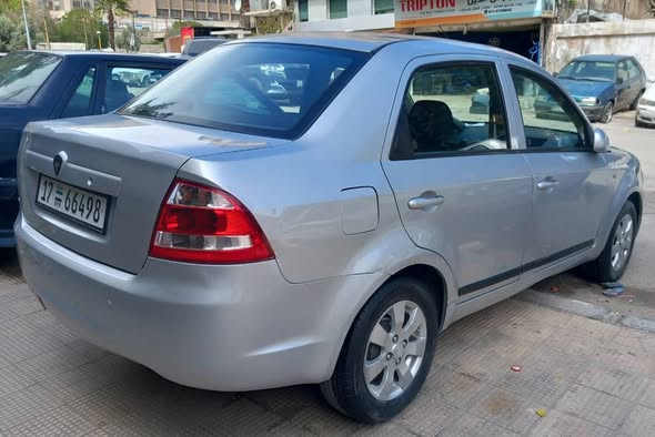 بروتون ساغا 2011 - صورة 2