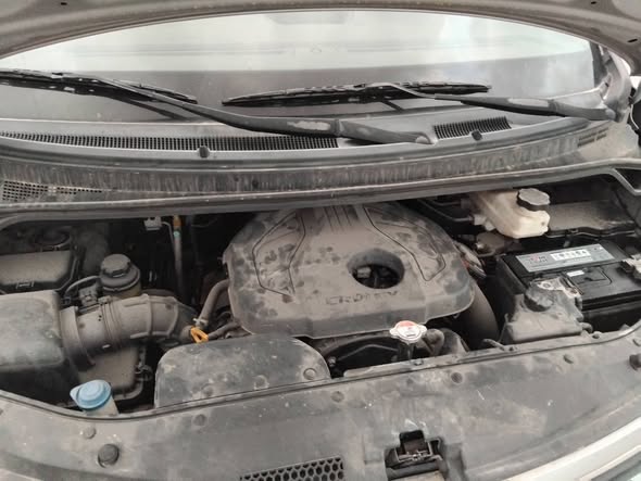 هيونداي ستاركس 2017 - صورة 3