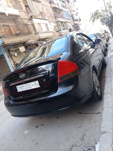 كيا سيراتو 2007