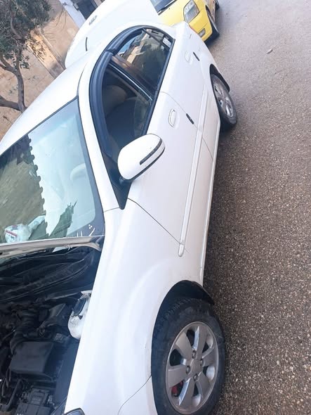 كيا ريو 2010 - صورة 2