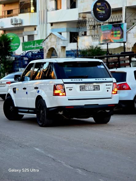 لاند روفر رنج روفر سبورت 2011