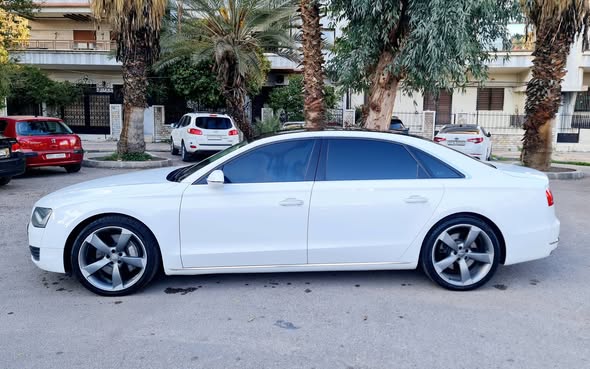 أودي A8 2014 - صورة 2