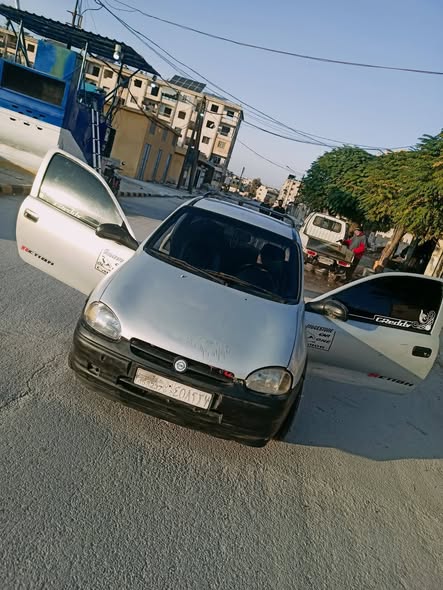 أوبل كورسا 2002 - صورة 5