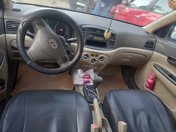 هونداي فيرنا 2009 - صورة 2