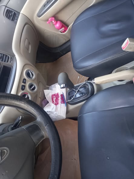 هونداي فيرنا 2009 - صورة 3