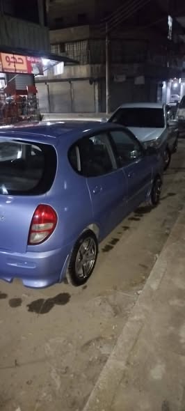 دايهاتسو سيريون 2005 - صورة 1