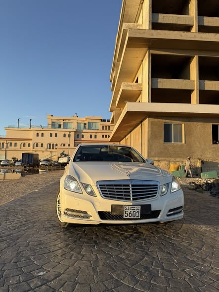 مرسيدس E300 2011 - صورة 3
