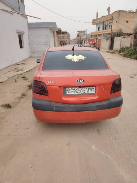 كيا ريو 2008 - صورة 2