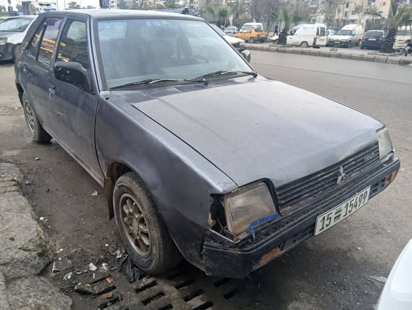 ميتسوبيشي كولت 1983 - صورة 3