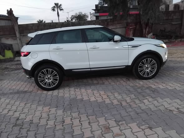 لاند روفر رنج ايفوك 2013 - صورة 1