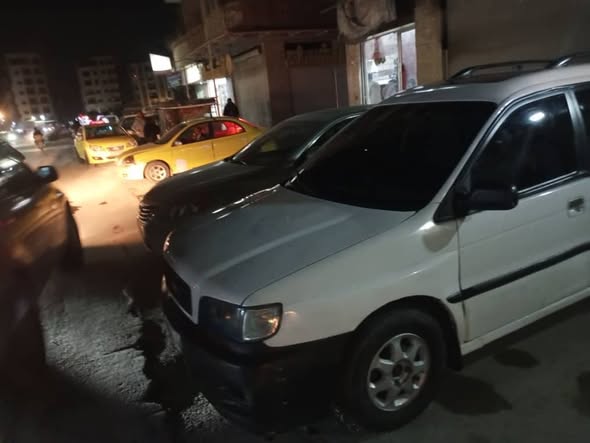 كيا سيدونا 2002