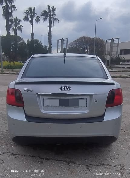 كيا ريو 2011