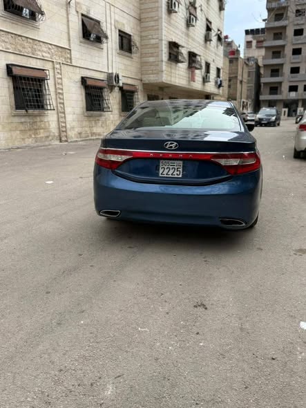 هيونداي ازيرا 2015