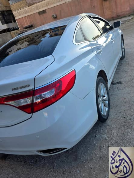 هيونداي أزيرا 2012 - صورة 2