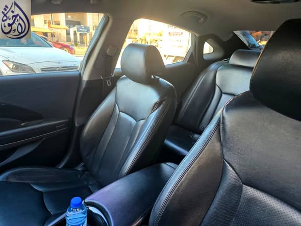 هيونداي أزيرا 2012 - صورة 3