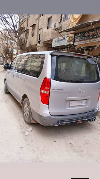 هيونداي ستاريكس 2008 - صورة 4