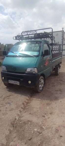 شانا بوز 2005 - صورة 2