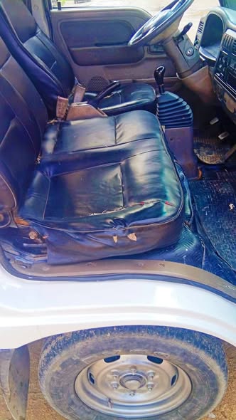 كيا ك2700 2002 - صورة 4