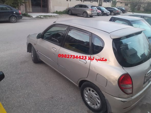 دايهاتسو سيريون 2005 - صورة 3