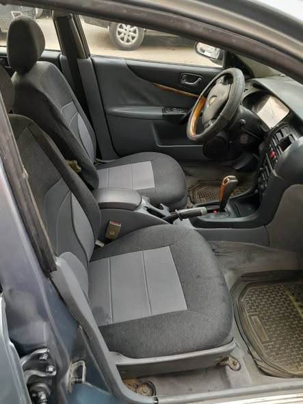 بروتون واجا 2004 - صورة 3