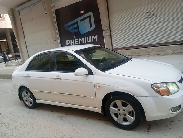 كيا سيراتو 2007 - صورة 3