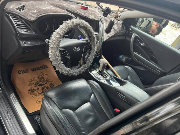 هيونداي ازيرا 2012 - صورة 3