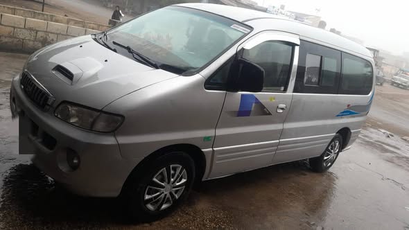 هيونداي ستاركس 2006 - صورة 3