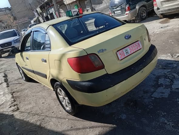 كيا ريو 2006 - صورة 1