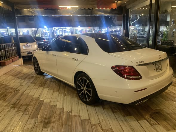 مرسيدس E 300 2017 - صورة 2