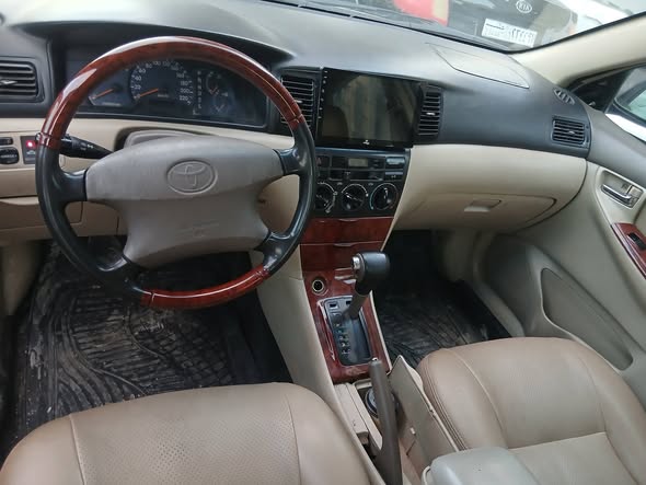 تويوتا كورولا 2006 - صورة 4