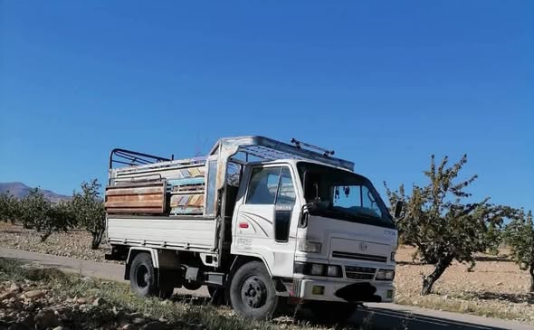 دايهاتسو دلتا 2004 - صورة 1