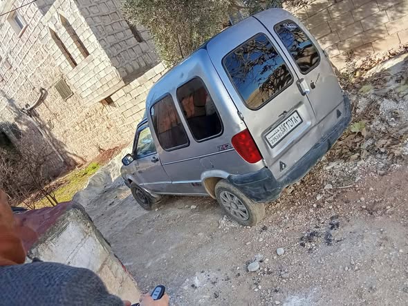 داسيا لوجان 2007